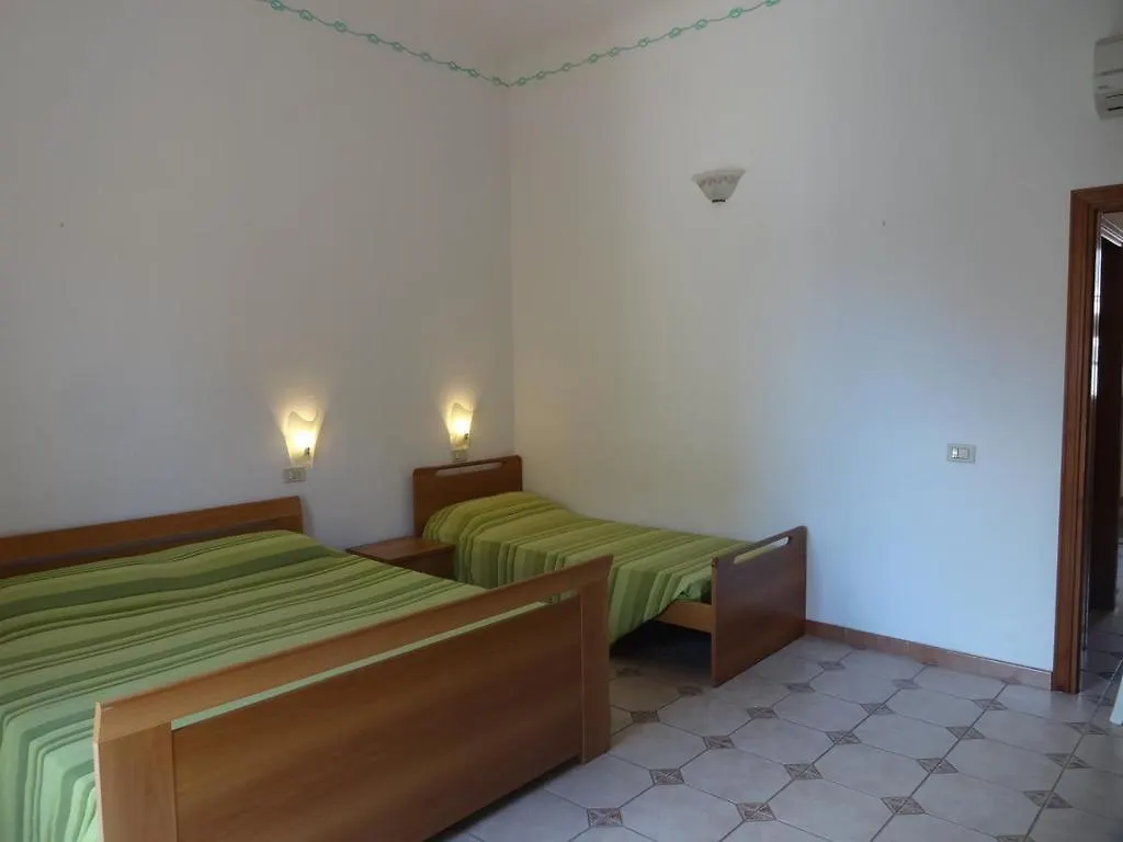 Appartamenti Silviaggi Marina di Campo 0*,